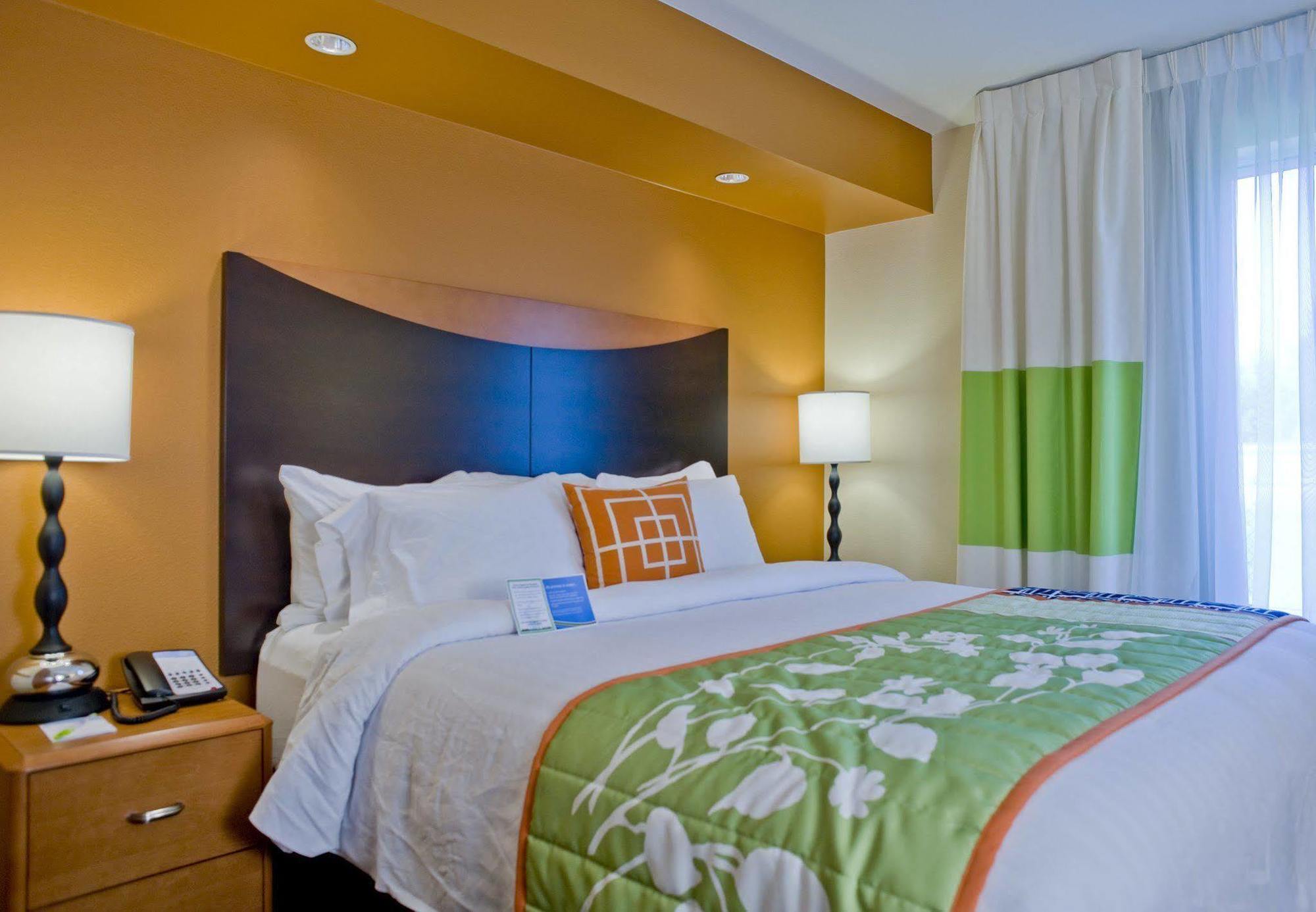 Fairfield Inn & Suites Columbus Zimmer foto
